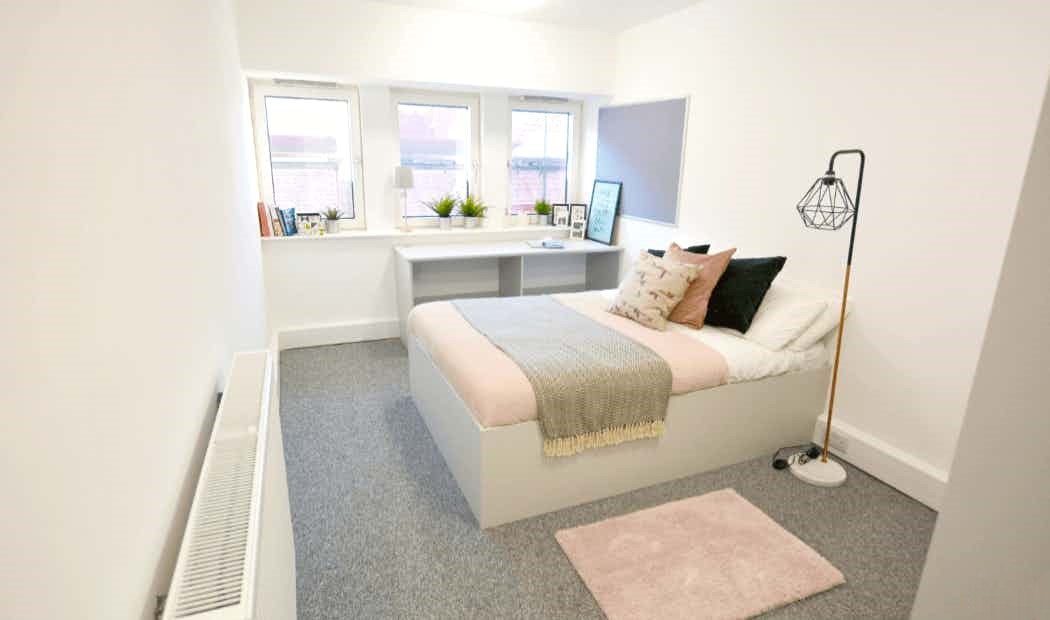 bookmyuniroom student Accommodation ensuite  Sheffield Star  Sheffield UK