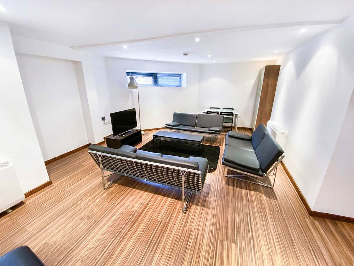 bookmyuniroom Universal Accommodation studio  Portland Tower Student Accommodation  Sheffield UK
