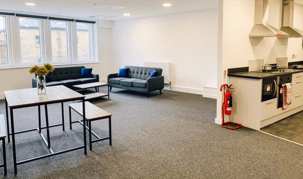 bookmyuniroom Universal Accommodation studio  Sheffield Star  Sheffield UK