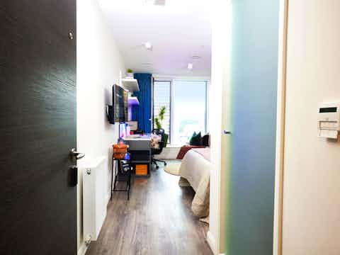 bookmyuniroom student Accommodation ensuite  Vita Student Circle Square  Manchester UK