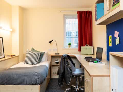 bookmyuniroom student Accommodation ensuite  Albert Court  Liverpool UK