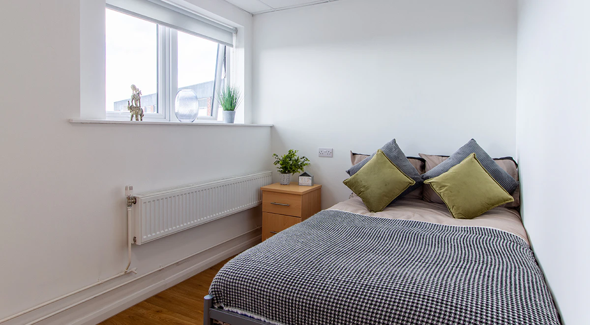 bookmyuniroom students accommodation ensuite Danesgate House Lincoln UK